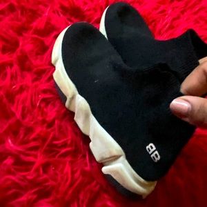 Kids balennciaga runner size 29